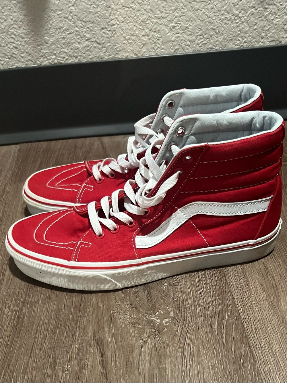 Vans Sk8-Hi Red High Top Sneakers - Men’s Size 8 Women’s Size 9.5